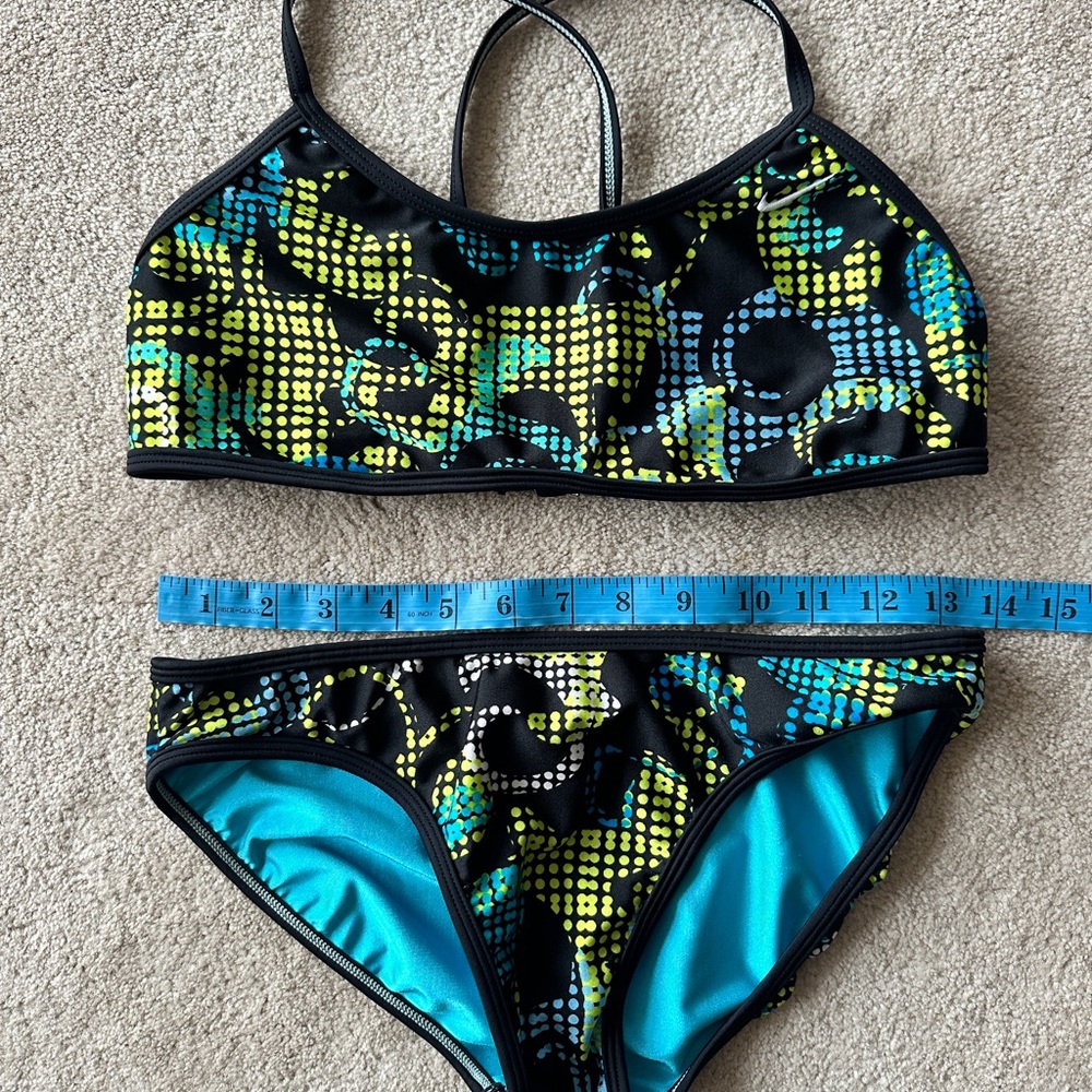 Nike Bikini - Picture 2 of 6